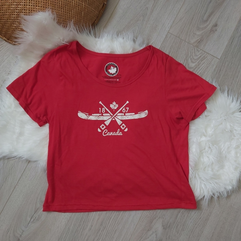 Red Cotton Canada Day cropped tshirt